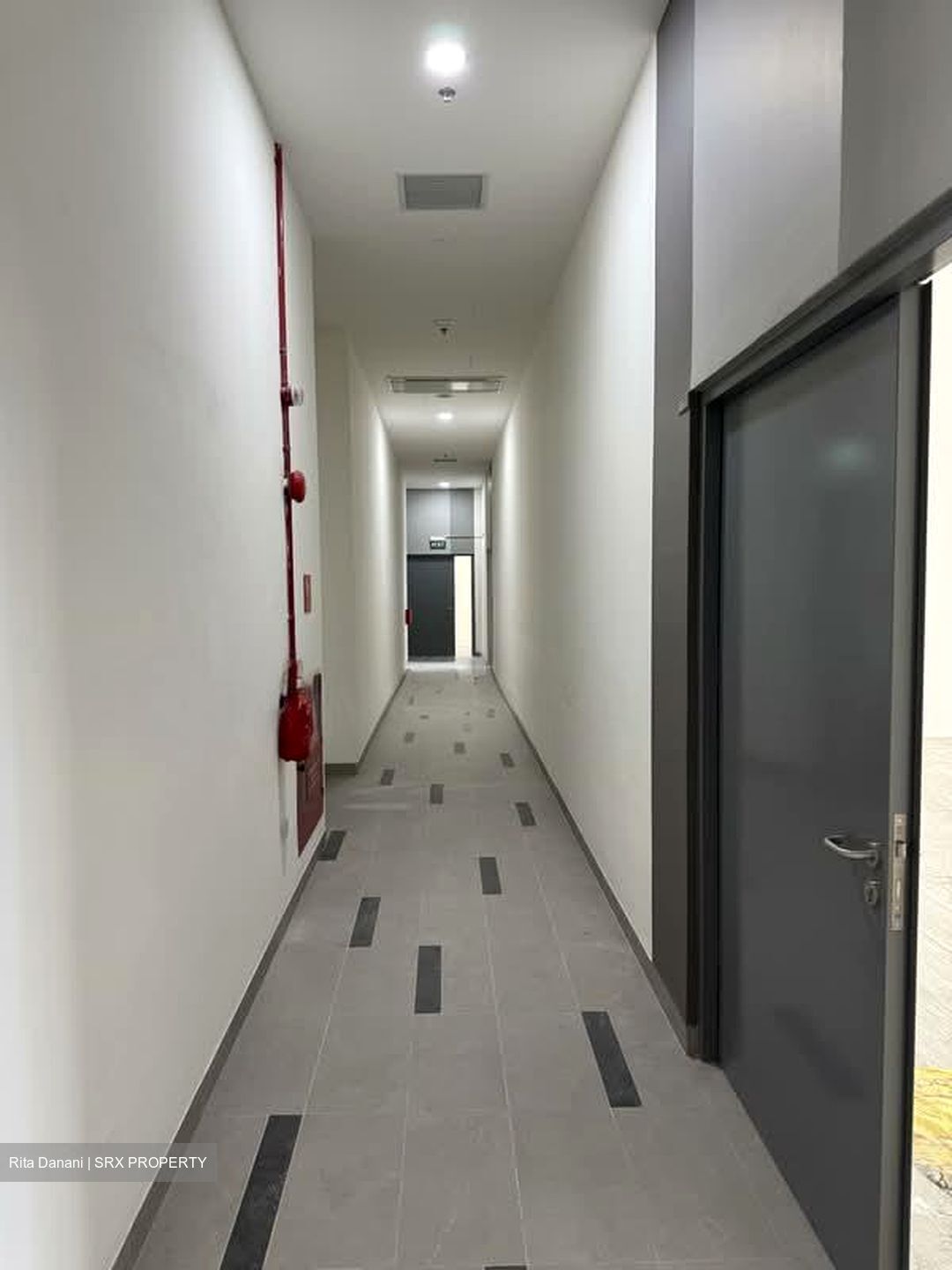 Space 18 (D12), Factory #547256581